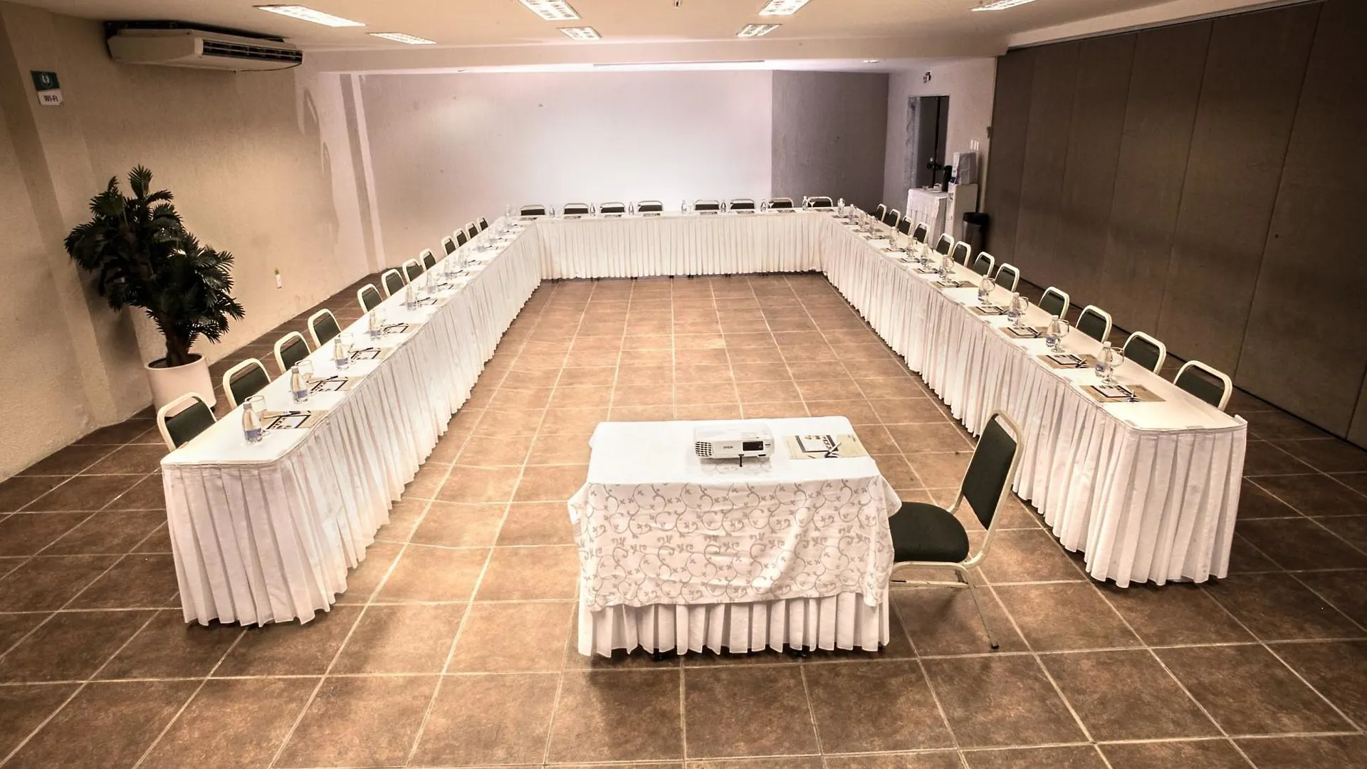 Recife Praia Hotel