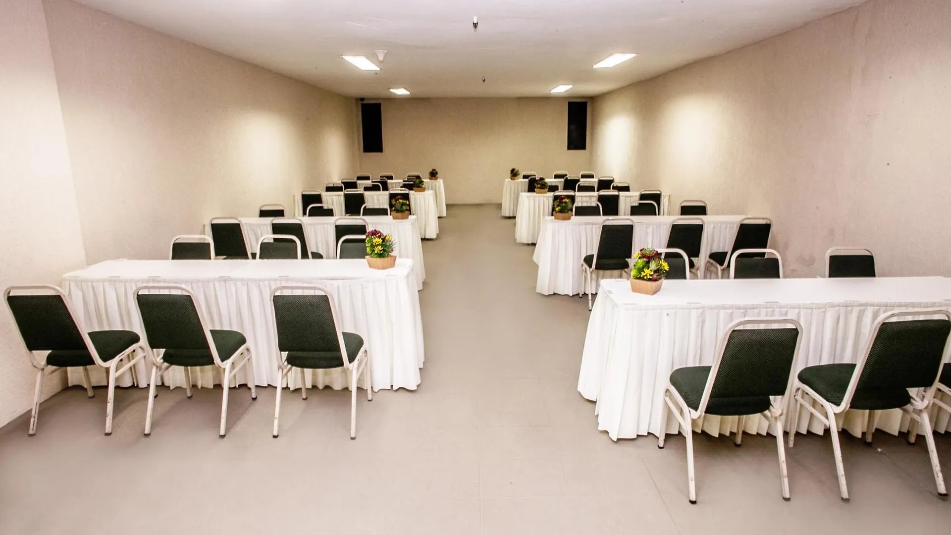Recife Praia Hotel 3*,